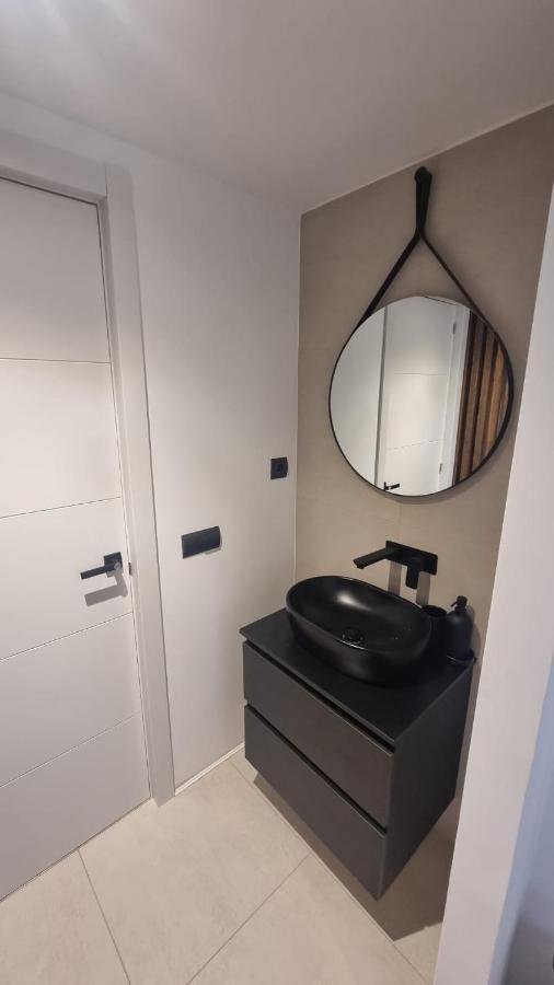 Luxe Appartement In Het Centrum Van Malaga Met Gratis Parkeerplek! エクステリア 写真